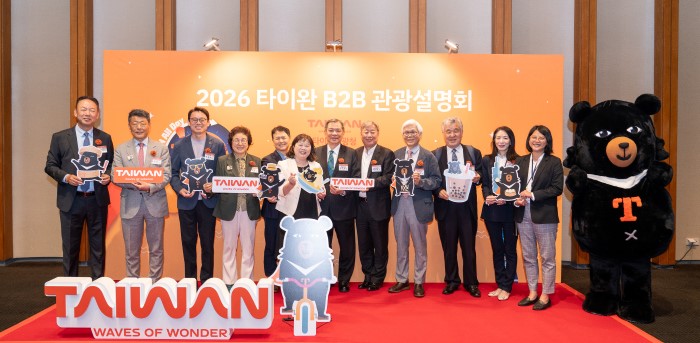 에디터 사진